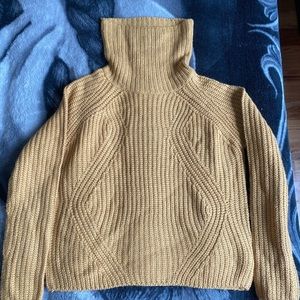 Long sleeve cozy knit sweater